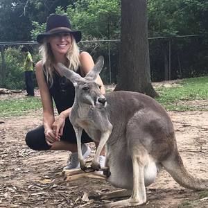 Meet your Posher, Vanessa